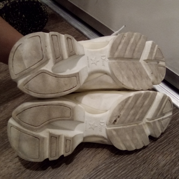 Authentic Christian Dior sneakers - Picture 2 of 12